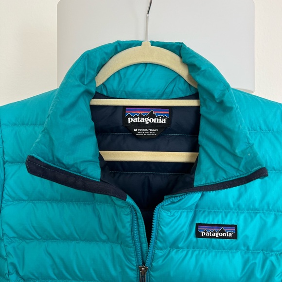 Patagonia Women's Teal Down Jacket - Picture 3 of 11